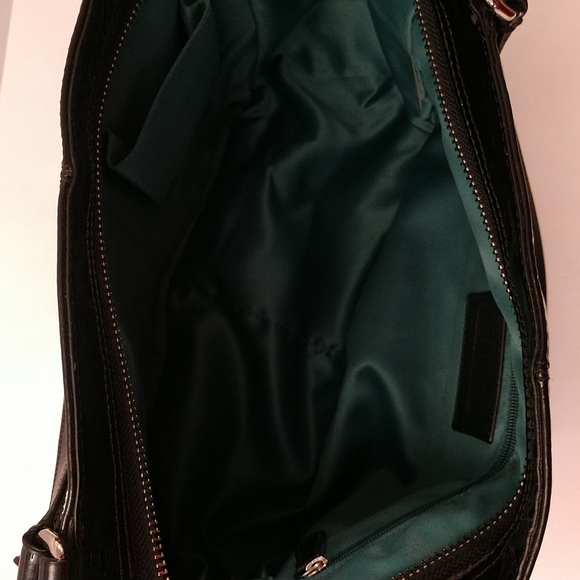 Coach Carrie Park Signature Patent Leather Tote F23979 - Picture 7 of 13